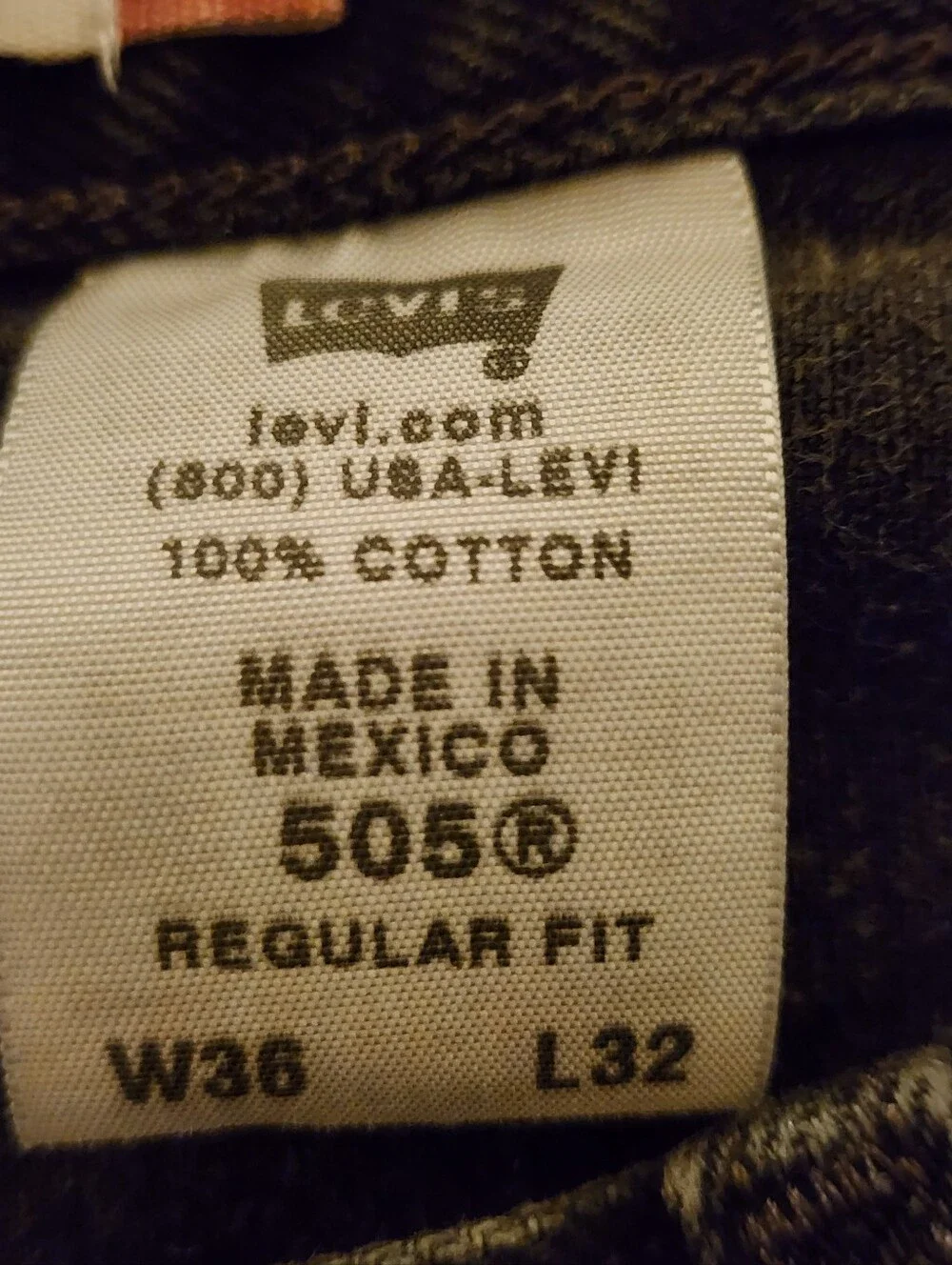 Levis Black 505 Straight Fit Jeans